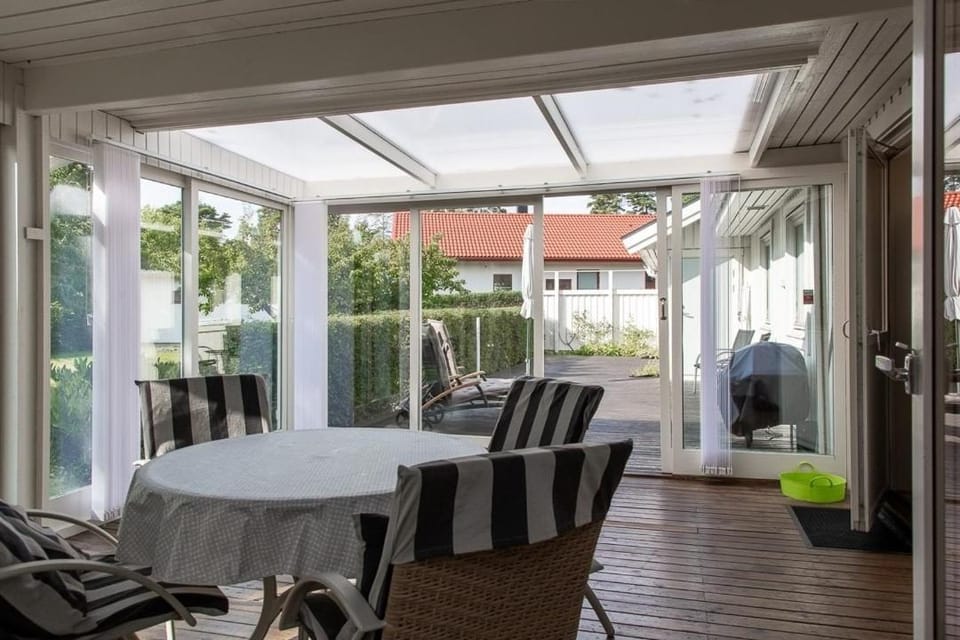 Big sea-loving house close to the beach Villa in Skåne County