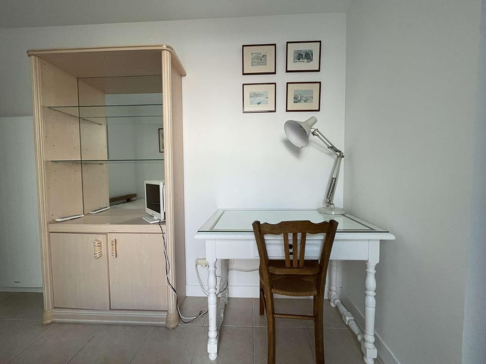 Studio - LA ROCHELLE LR180-059B Apartment in La Rochelle