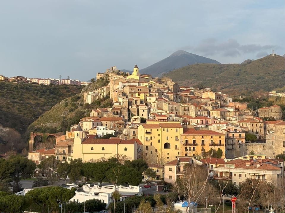 Nearby landmark, Natural landscape, City view, Landmark view, Mountain view