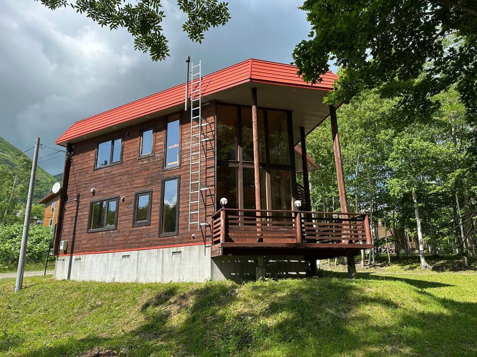 Property building, Day, Natural landscape
