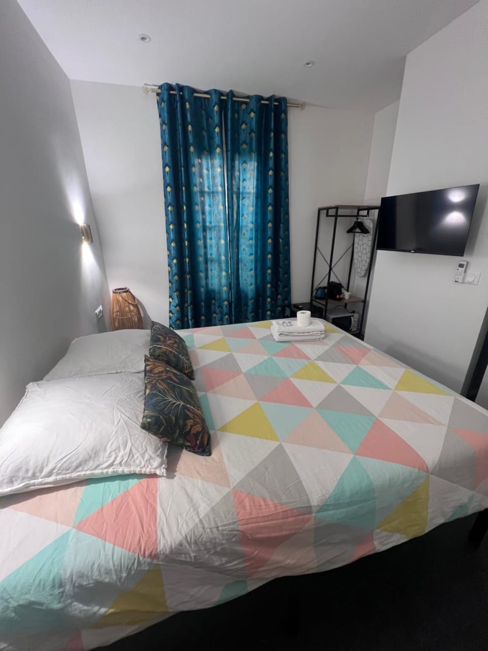 A 100m de Monaco, café de paris, plage Bed and Breakfast in Avenue du Carnier