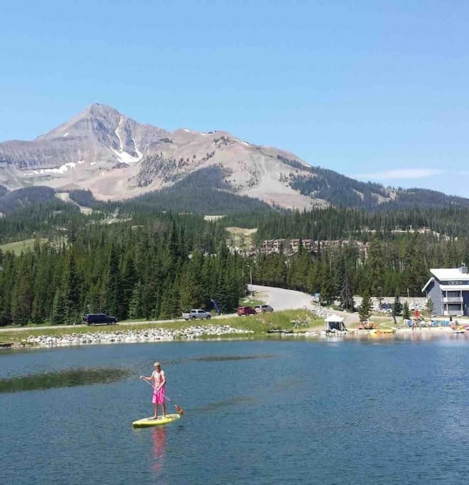 Big Sky Resort and Lone Peak Views Apartment in Big Sky
