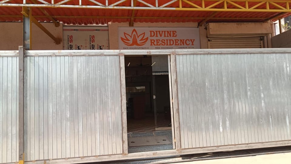 Divine Residency Hotel in Maharashtra