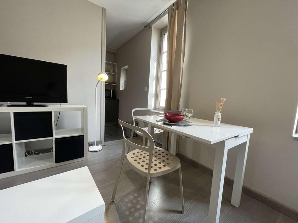 Appartement T2 à La Rochelle - LR180-004 Apartment in La Rochelle