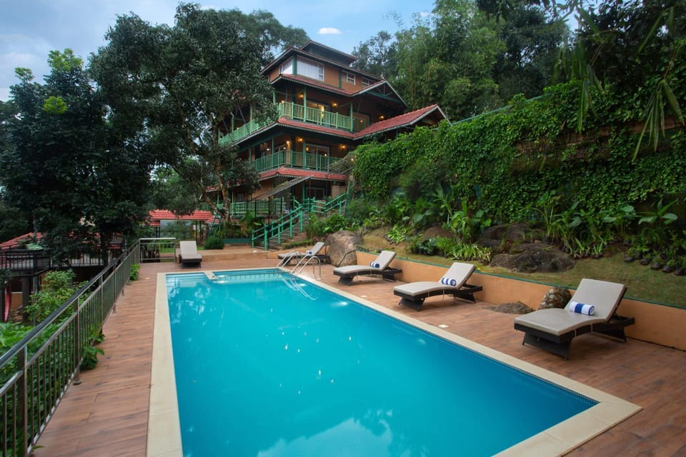 Property building, Swimming pool