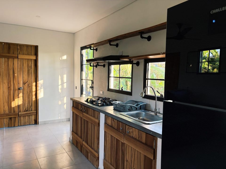 Cabaña Bianca Elite con jacuzzi privado! House in Melgar