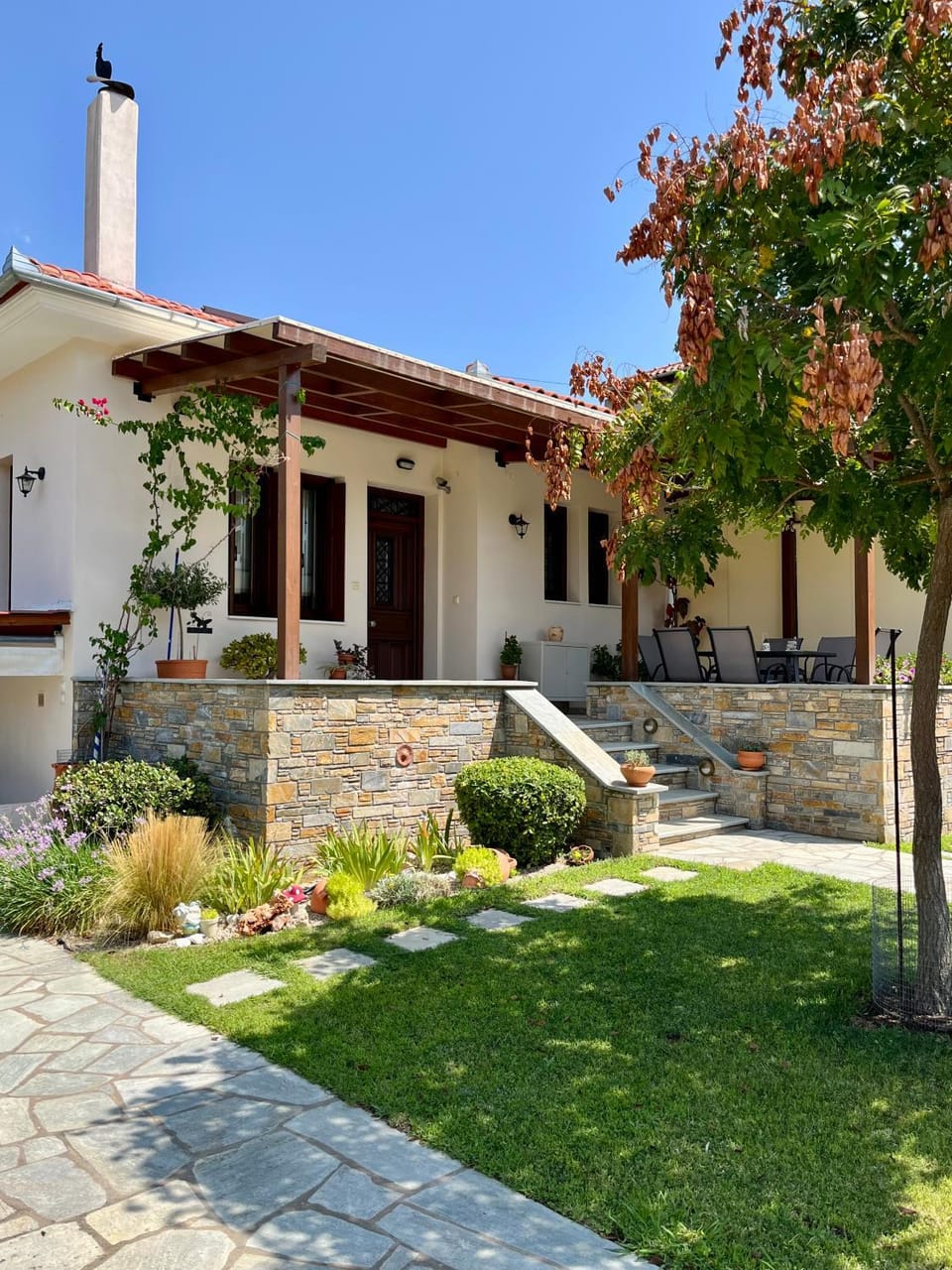 Property building, Garden