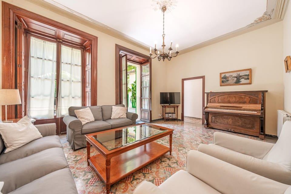 Property building, Living room