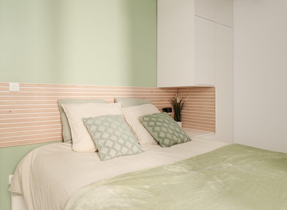 Bed, Night, Bedroom