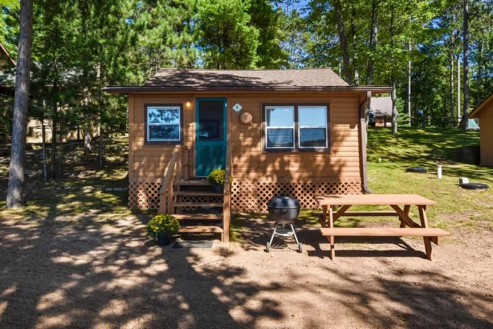 Whispering Waters Bayview Resort Cabin 4 Cabin in St Germain