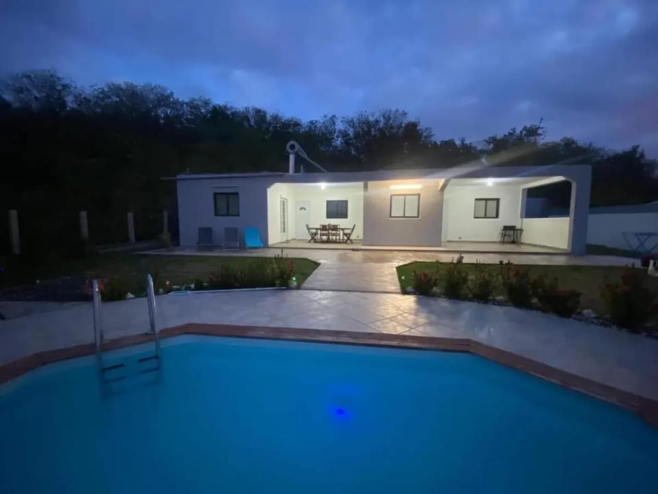 Villa Confortable à Deshaies avec Piscine Privée Villa in Deshaies