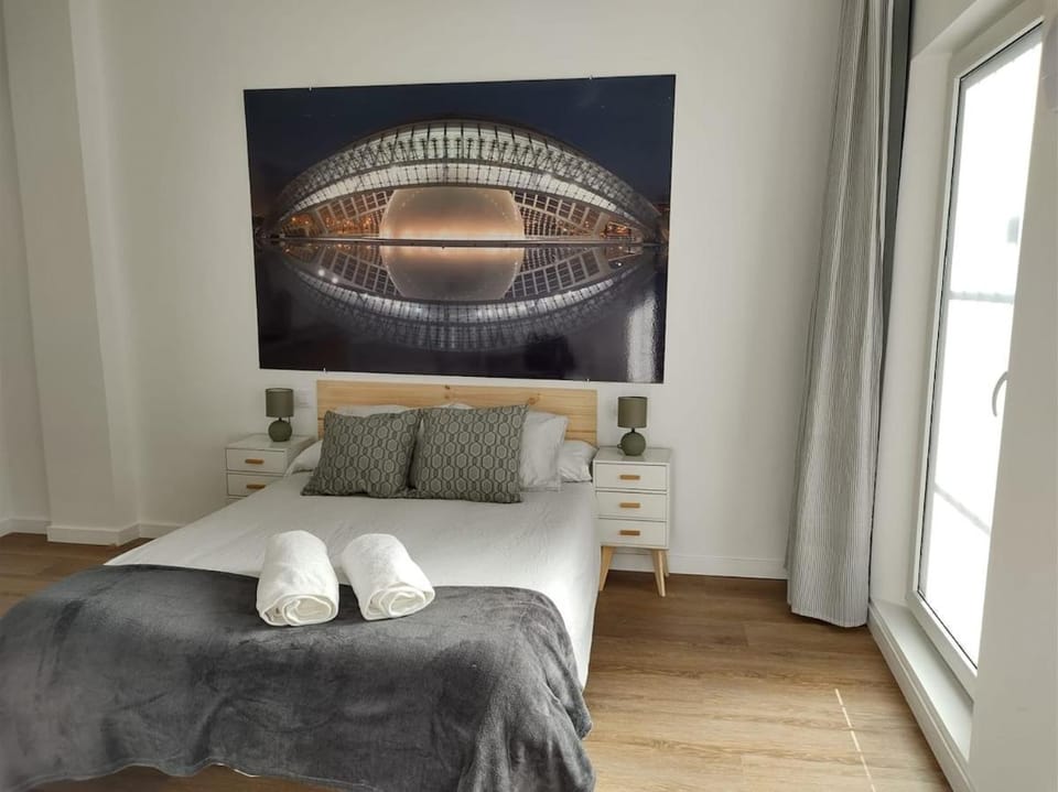 Bed, Bedroom
