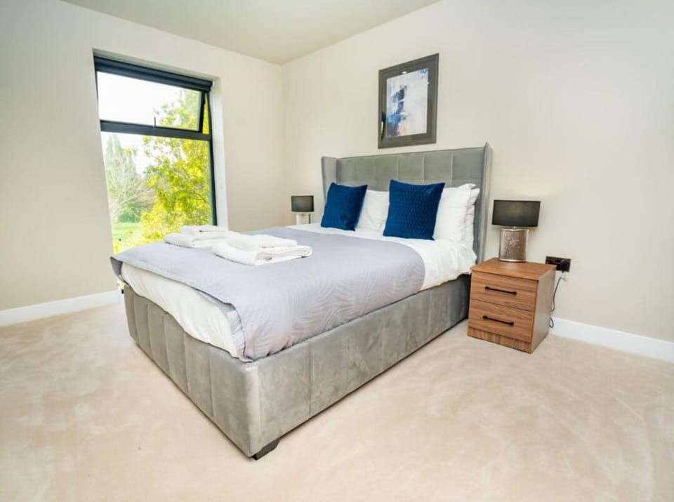 Fantastic 2 Bedroom Apartment in Birmingham Apartment in Metropolitan Borough of Solihull