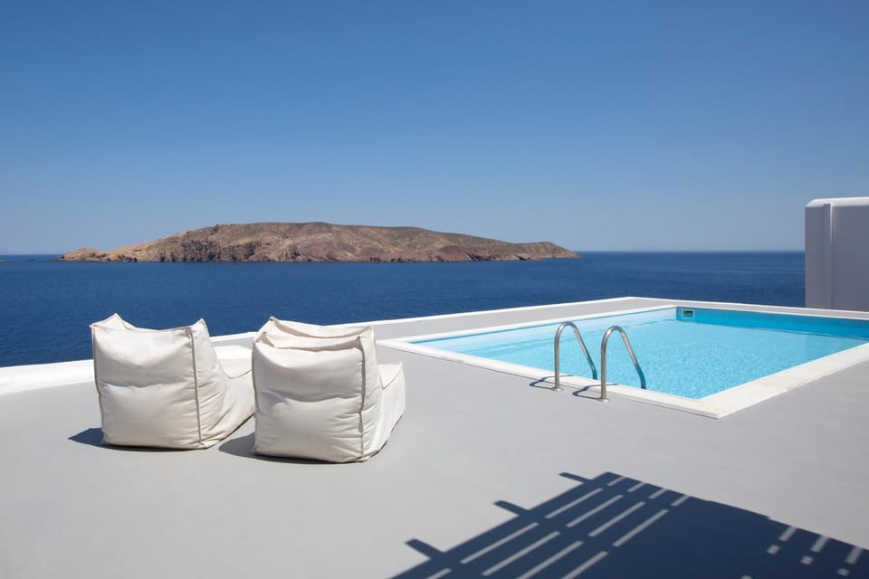 CasaDei Pool 4-BDR Sea View Villas 'Anemos' & 'Petra' with Nighttime Security Guard Villa in Mykonos, Mikonos 846 00, Greece