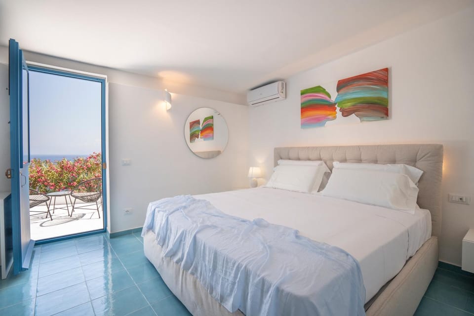 Bedroom, Sea view