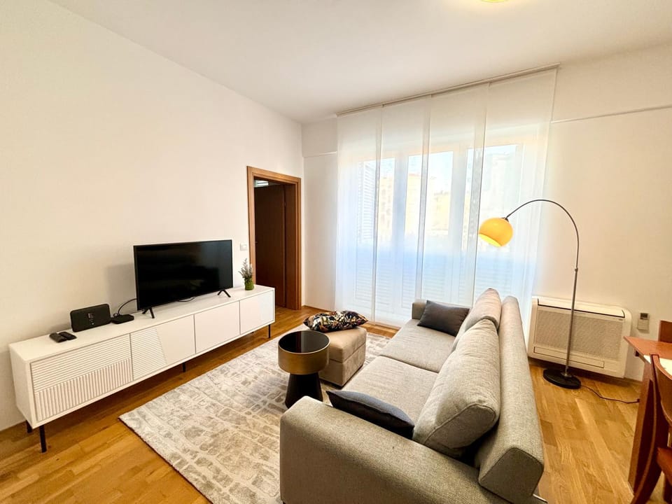 AdriaNora with FreeParking Apartment in Zadar
