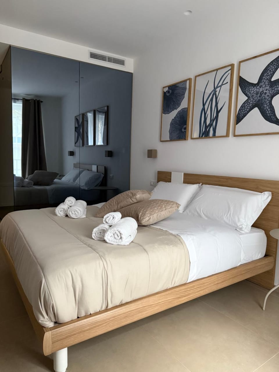 Santa Rosalia Suites Bed and Breakfast in Palermo