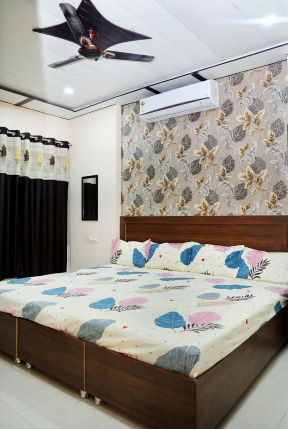 Vidya home stay- 500 mt from Mahakal lok and railway station Vacation rental in India