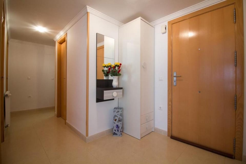 Magnificent Apartment at the Sea - Yacht club - Beach - Natural Reserve IFACH Apartment in Calp