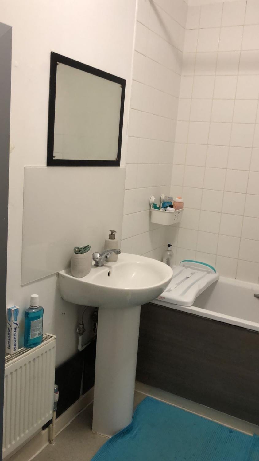 Prime Location - Cosy Room Dedicated Bathroom - FEMALE ONLY Vacation rental in City of Westminster