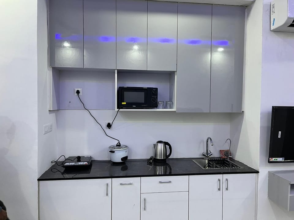 Royal orbit studio Apartment in Noida