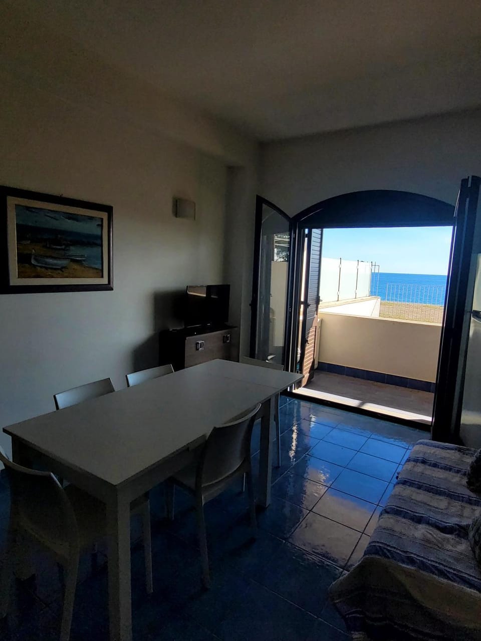 Living room, Photo of the whole room, Seating area, Dining area