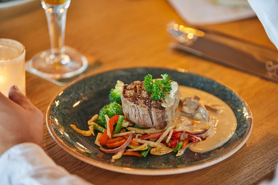 Restaurant/places to eat