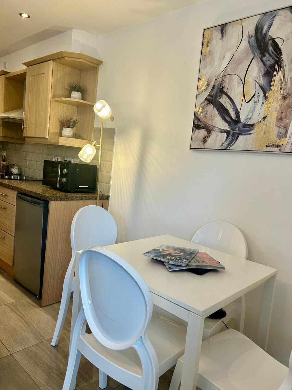 Cosy 4 Bed Apt by Telford Centre Apartment in Telford