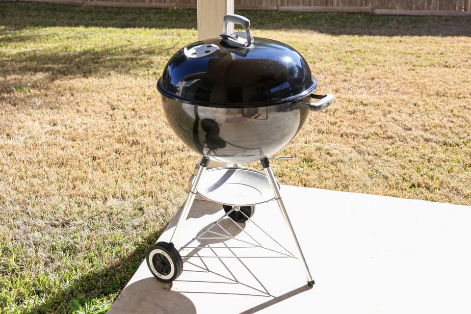 Texas Star - A Birdy Vacation Rental House in Schertz