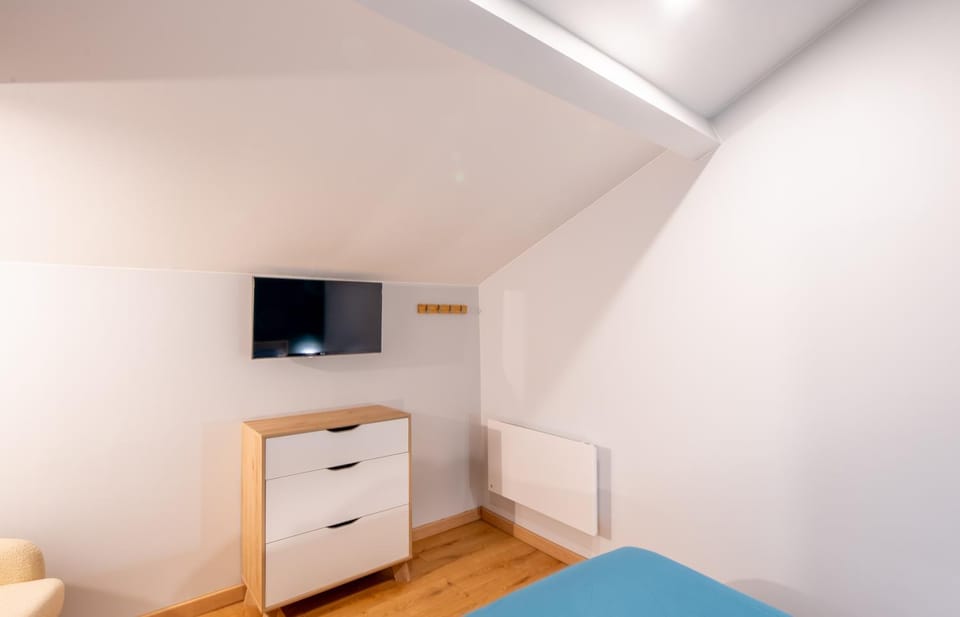 La perle Lune -chambre en colocation- centre - ville - parking Bed and Breakfast in Auvergne-Rhône-Alpes