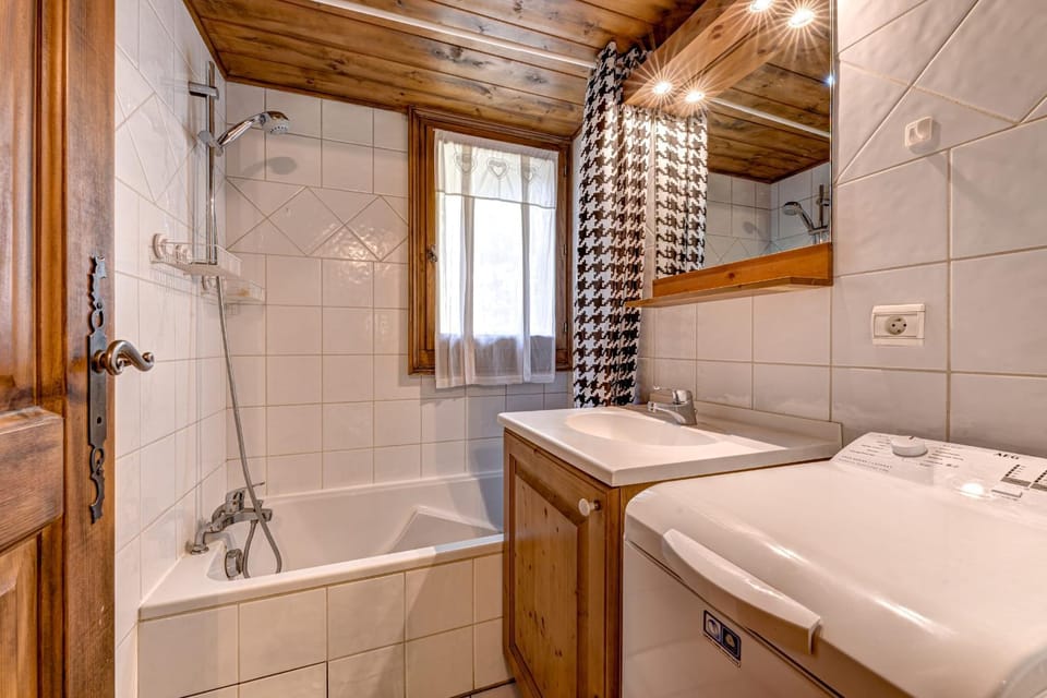 Jardin du Parc Mont Blanc- Alpine Style apartment in the Heart of Chamonix Apartment in Chamonix