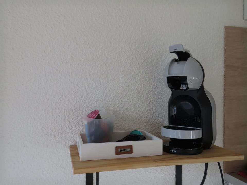 Coffee/tea facilities, Kitchen or kitchenette