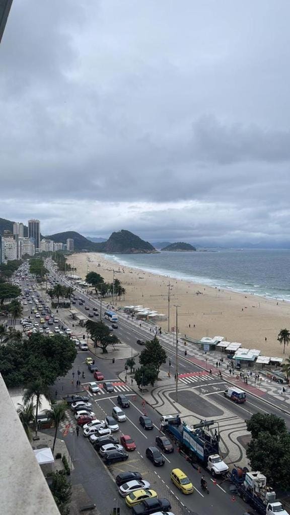 Copacabana Ocean View Apartment in Rio de Janeiro