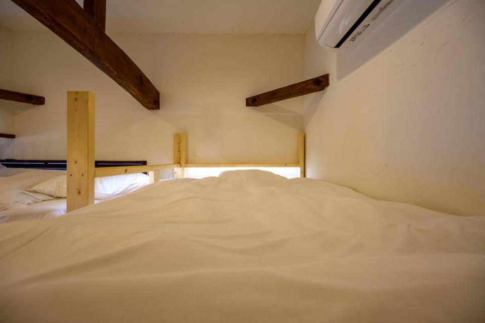 Hyuga Surf Camp 211 - Vacation STAY 35435v Bed and Breakfast in Japan