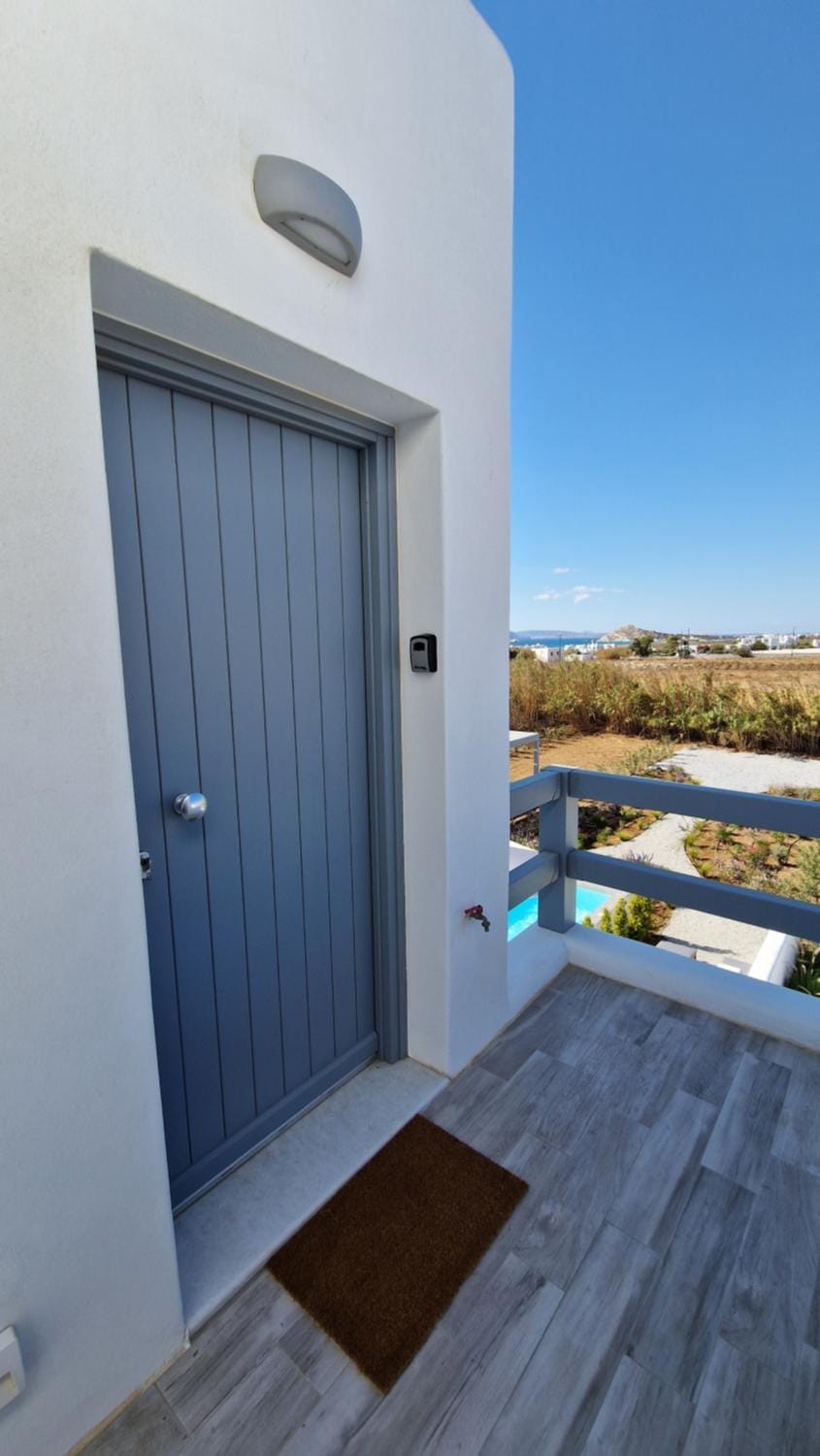 Day, Natural landscape, View (from property/room), Balcony/Terrace, Pool view