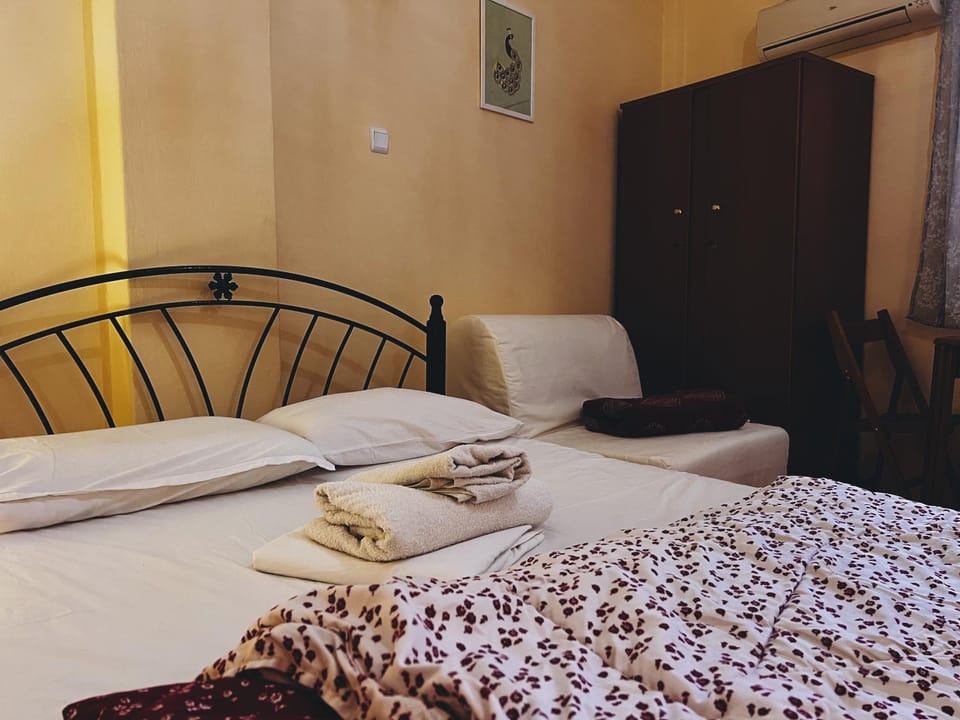 Bed, Photo of the whole room, Bedroom, towels, wardrobe