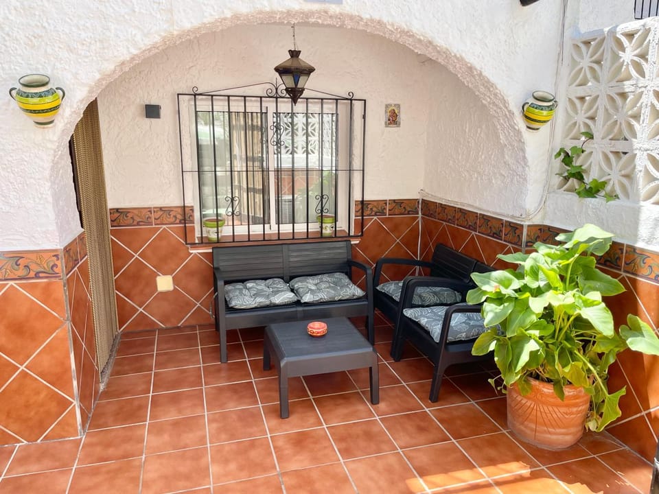 Casa Santo Tomás 18 House in Nerja