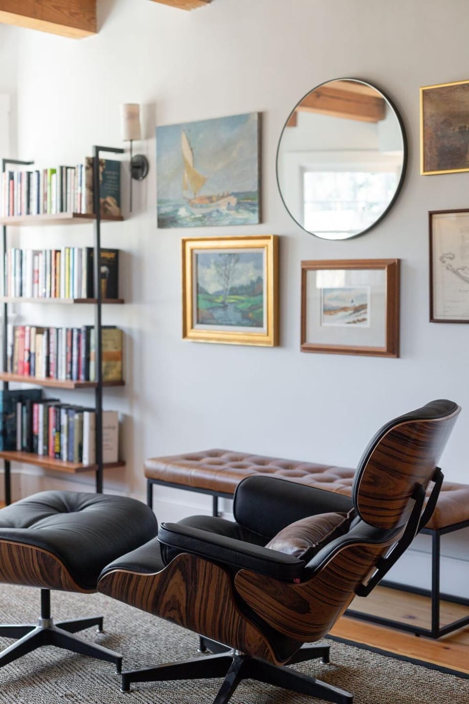 Library, Living room, Seating area