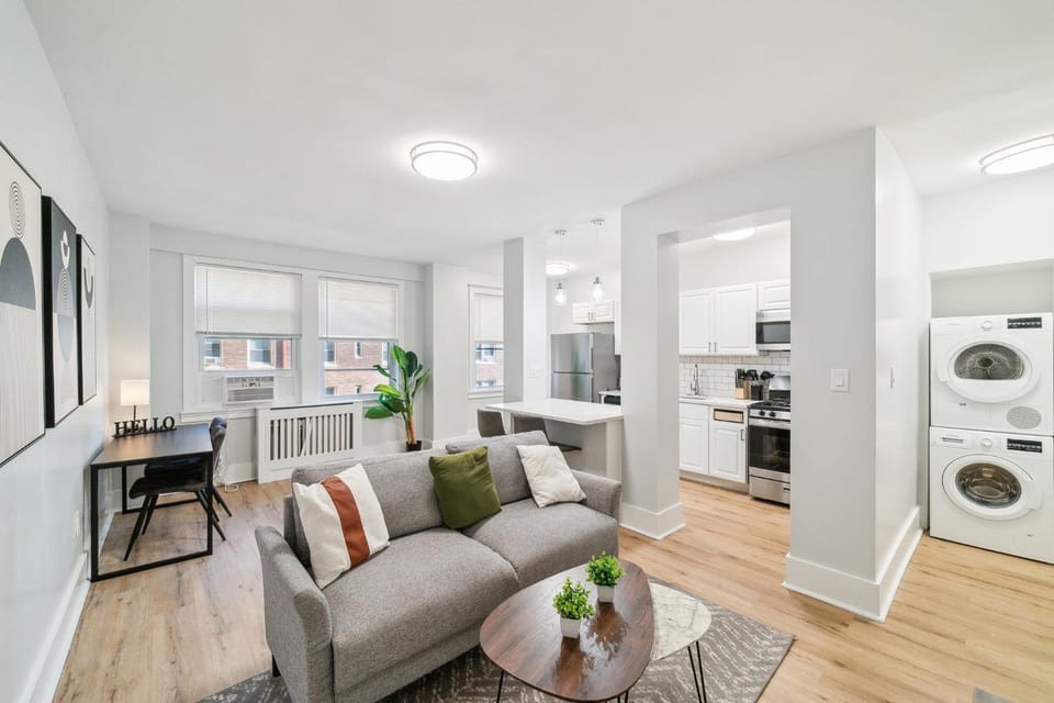 Fairfax Apartments 604 Spacious 1 Bed 1 Bth Apartment in Philadelphia