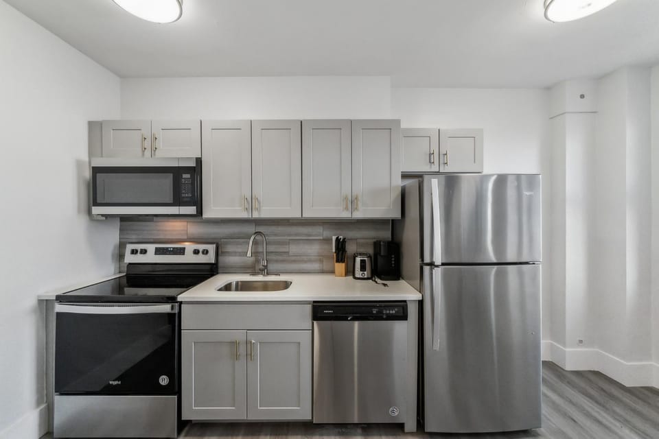 Fairfax Apartments 725 Spacious 1 Bed 1 Bth Apartment in Philadelphia