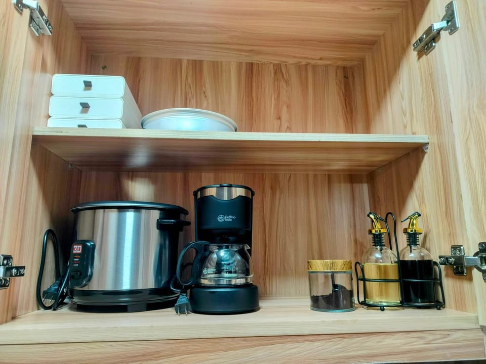 Coffee/tea facilities, Kitchen or kitchenette