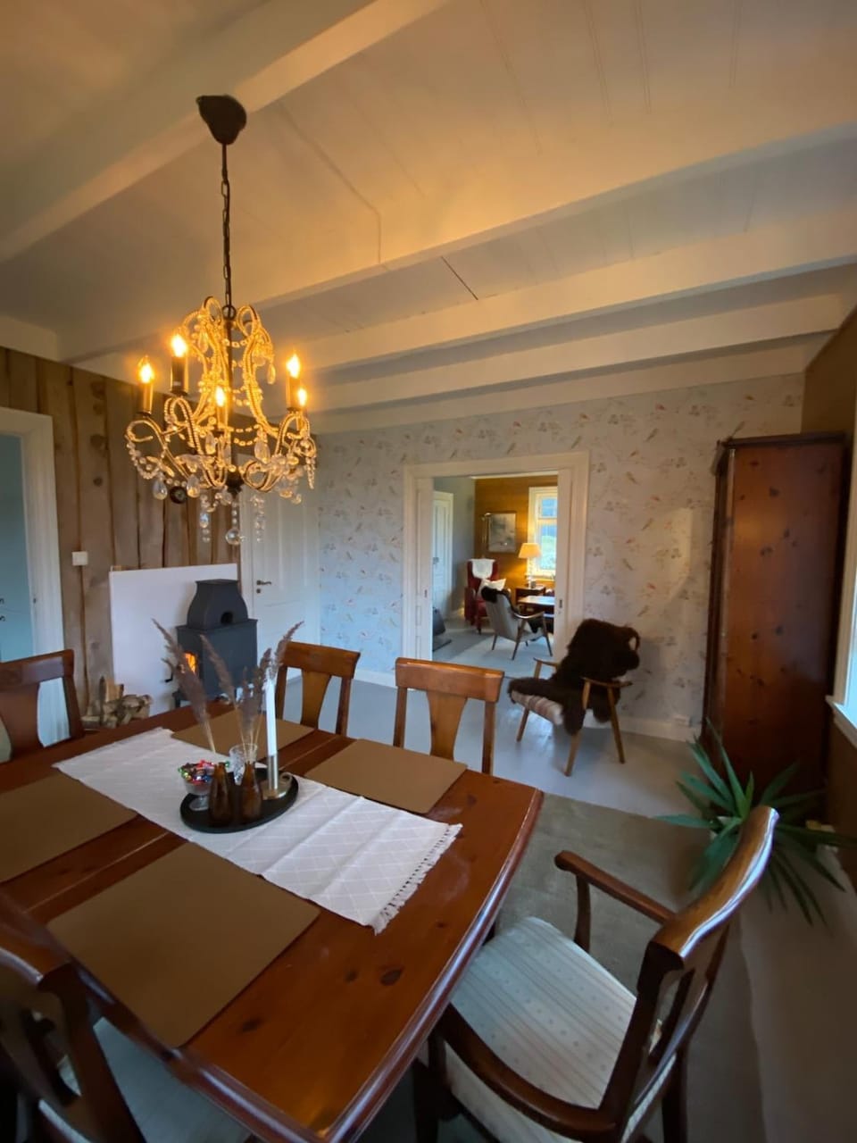 Living room, Dining area