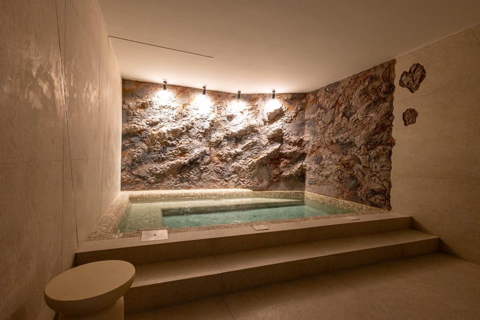 Hot Tub, Spa and wellness centre/facilities