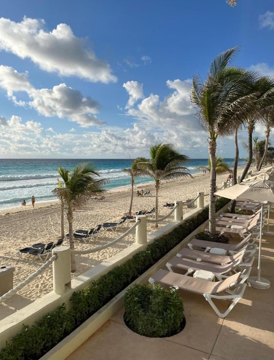 Luxury Ocean Front with Activities & Entertainment Apartment hotel in Cancun