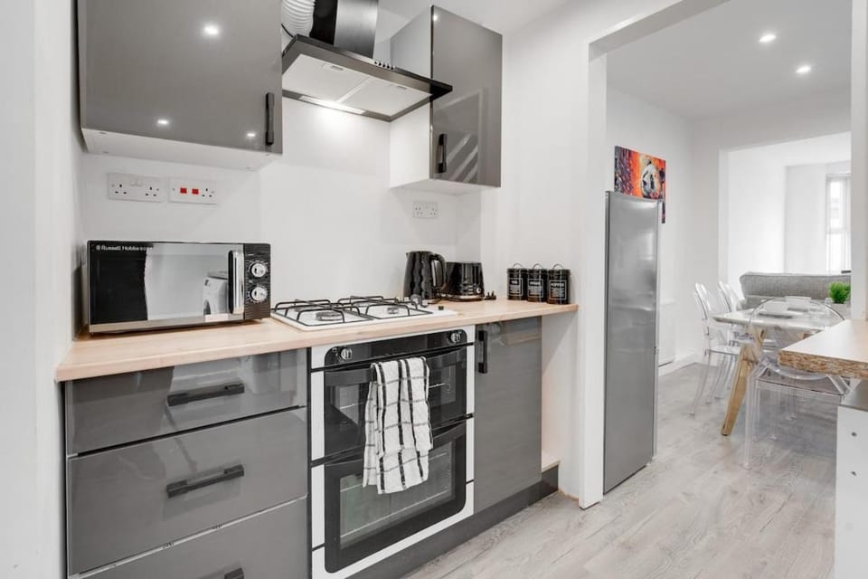 Beautiful House - Free Parking - 5 mins to centre House in Liverpool