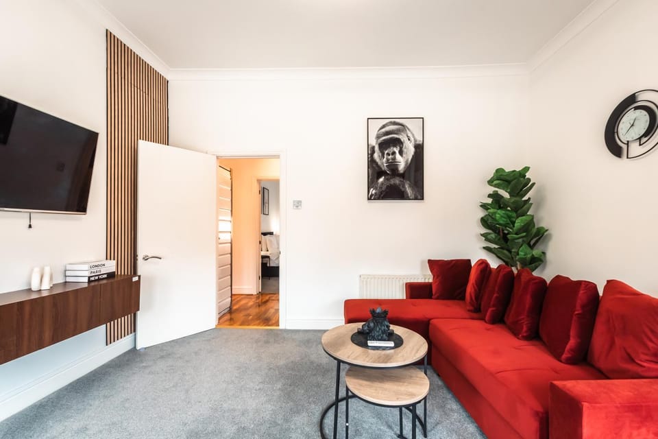 TV and multimedia, Living room, Seating area