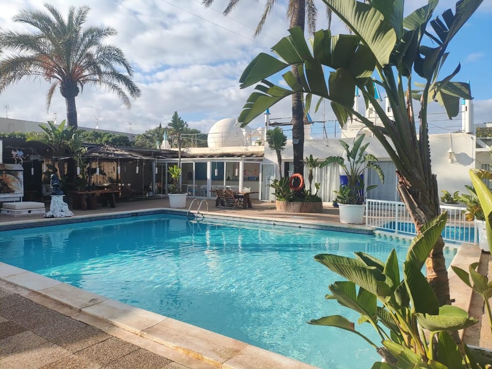 Pool view, Swimming pool