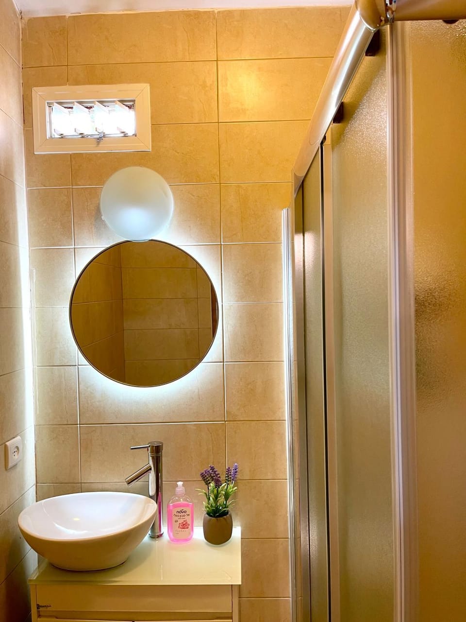 Cozy apartment near to beach Apartment in Haifa