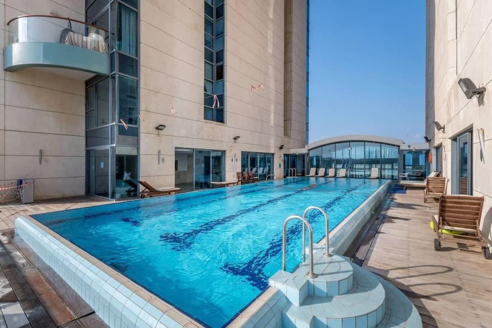 Ritzside Marina Stay Apartment in Herzliya