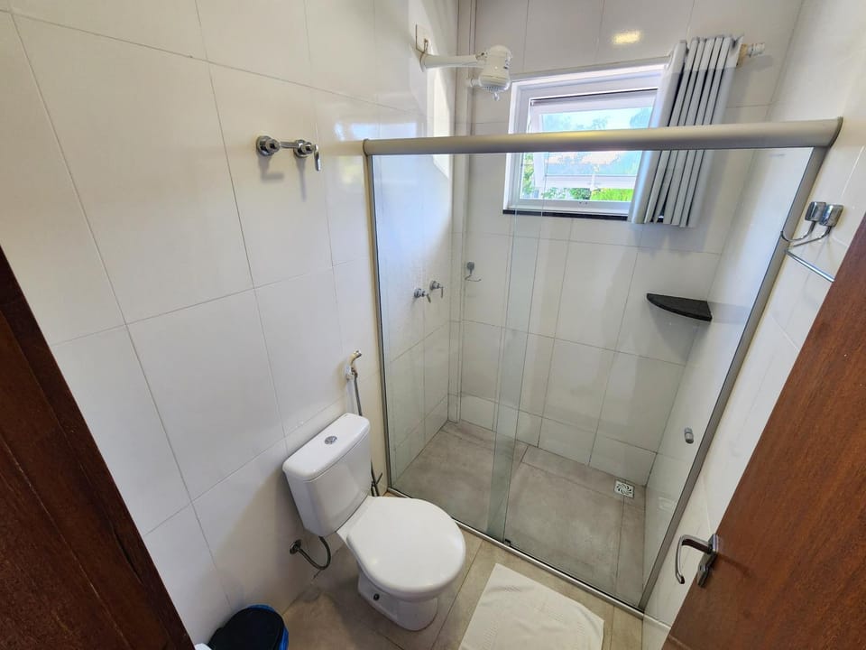 Shower, Bathroom, towels